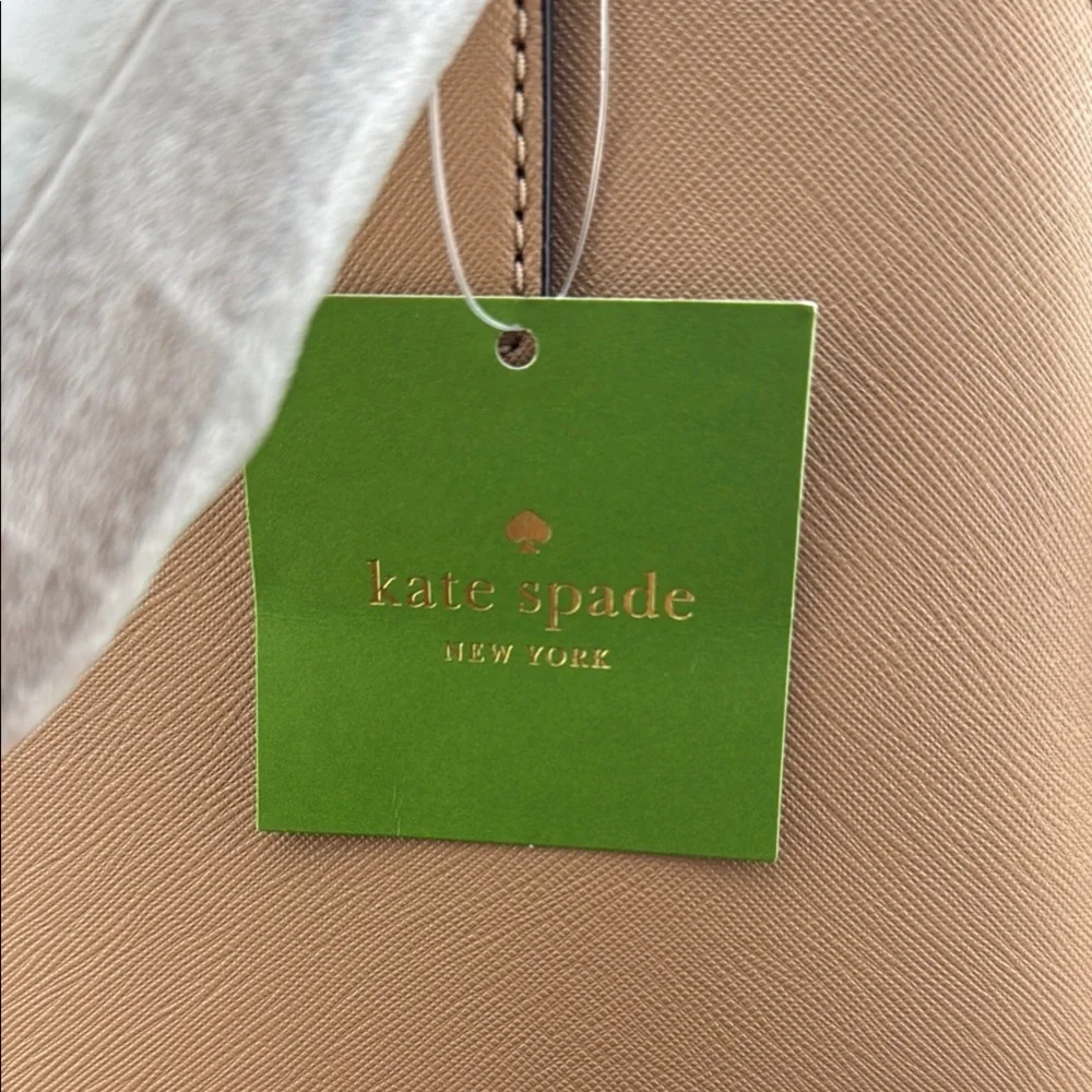 Kate Spade Cameron Street Lottie Medium Crossbody in Cashew Butter - Picture 3 of 5